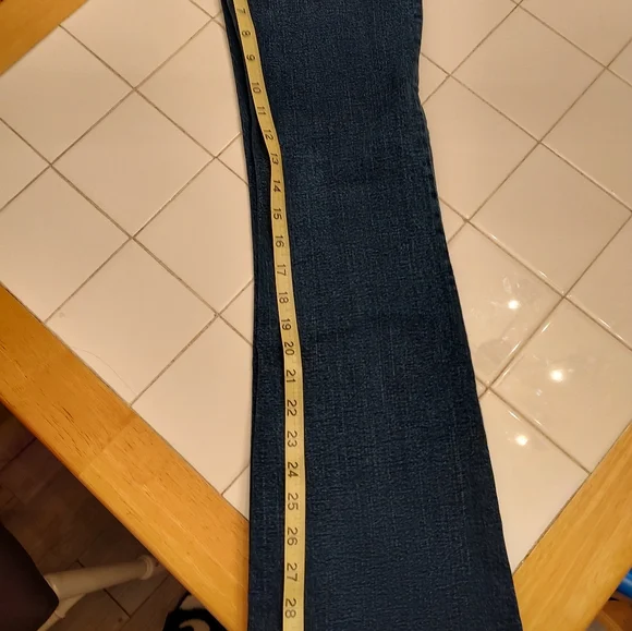 Levi's Dark Blue Denim Jeans - Picture 6 of 8